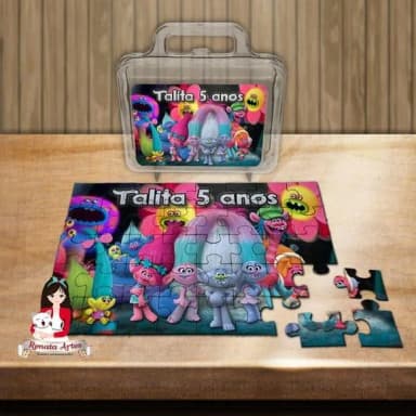 Quebra Cabeça Personalizado na Maleta Trolls