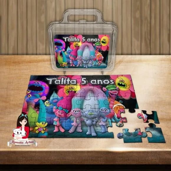 Quebra Cabeça Personalizado na Maleta Trolls