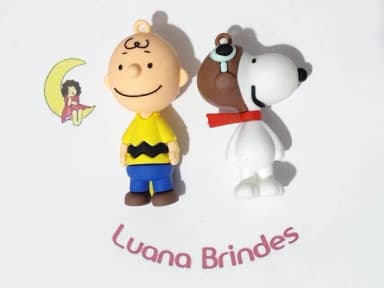 Pingente Charlie Brown Emborrachado Pacotes com 2 Unidades
