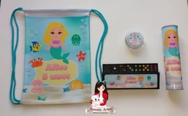 Lembrancinha Personalizada Sereia - Kit Jogos na Mochila