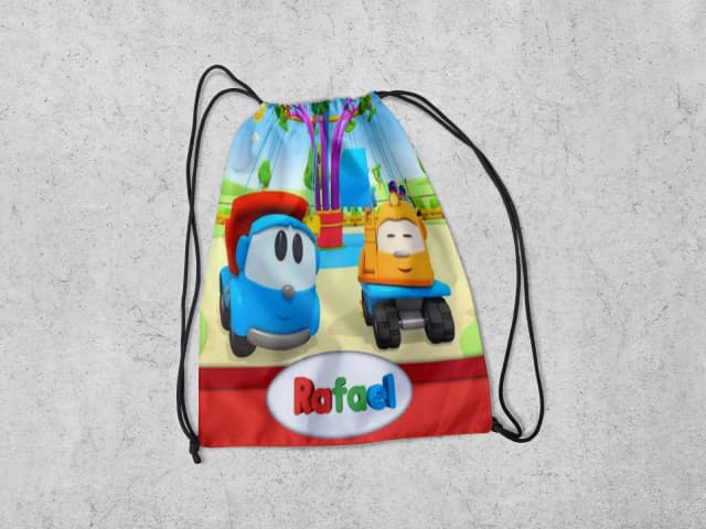 Mochilinha Personalizadada Léo o Caminhão