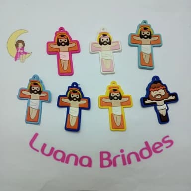 Pingente Crucifixo de Borracha 5cm Pct 7 Unidades