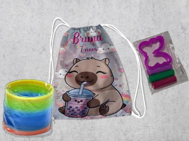 Kit Mochilinha + Mini Massinha de modelar e mola Maluca para lembrancinhas todos os temas