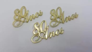 Aplique 80 Anos Acrílico Espelhado Dourado Pct 10 Unidadades