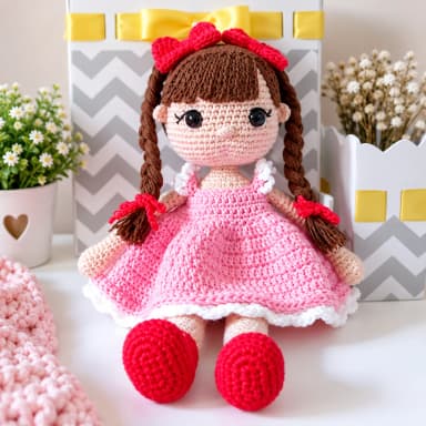 Boneca Maria Flor Amigurumi Artesanal | Pronta Entrega