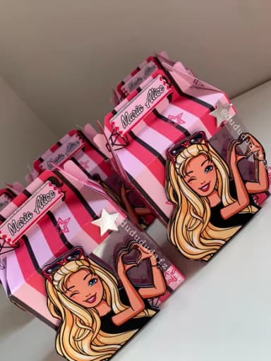 Kit 60 Lembrancinhas Barbie