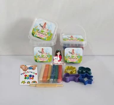 Kit Massinha no Baldinho Personalizado Fazendinha Menina