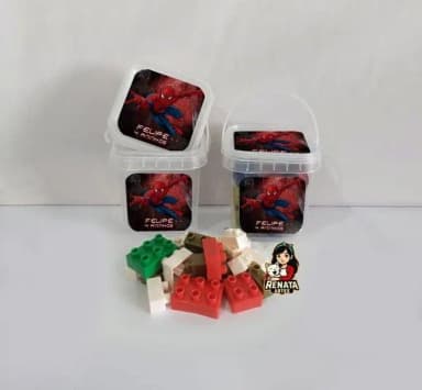Monta Monta no Baldinho Personalizado Homem Aranha