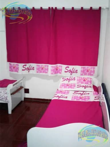 Kit Cortina + Lençol + Fronha Tema Barbie