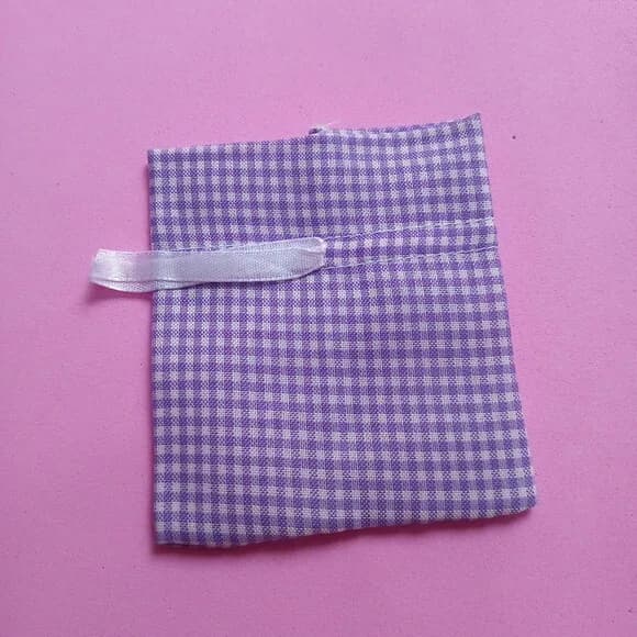 Saquinho Quadriculado Azul com Fita 9x12cm Pct 10 Unidades
