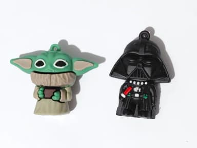 Pingente Darth Vader e Yoda Star Wars Pacotes com 2 Unidades