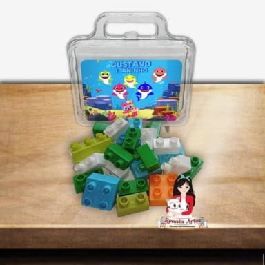 Maleta com Blocos de Montar Baby Shark