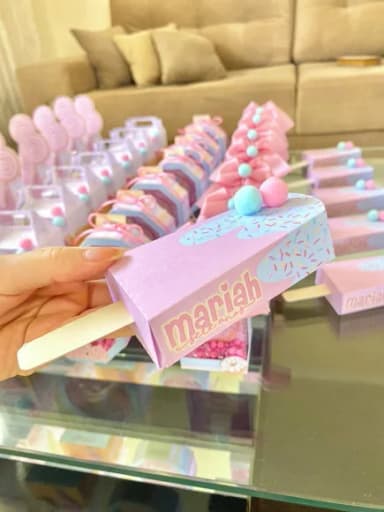 Kit 30 Lembrancinhas Confeitaria de Luxo
