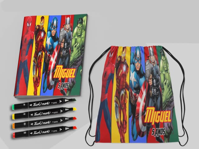 Kit Mochila e Revista de colorir com Canetinhas dos Vingadores