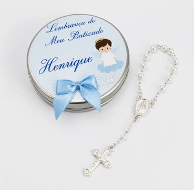 Latinha com mini terço batizado