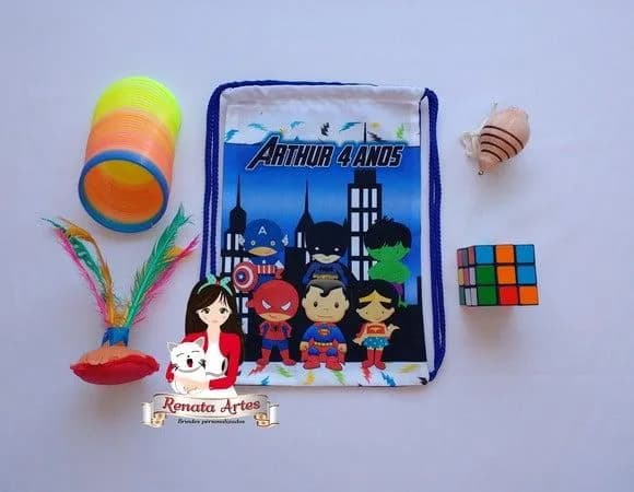 Mochila Brinquedos Retrô Tema Super Heróis Baby