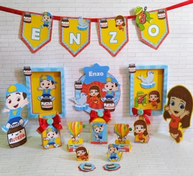 Kit 30 Lembrancinhas Lucas Neto e Gigi
