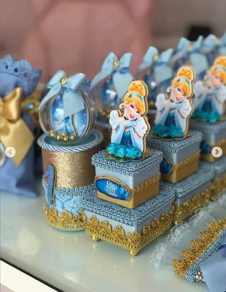 Kit Festa Cinderela Luxo Personalizados - 20 Peças