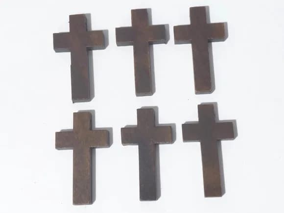 Cruz de Madeira Marrom C/furo Passantes - 10 Unidades
