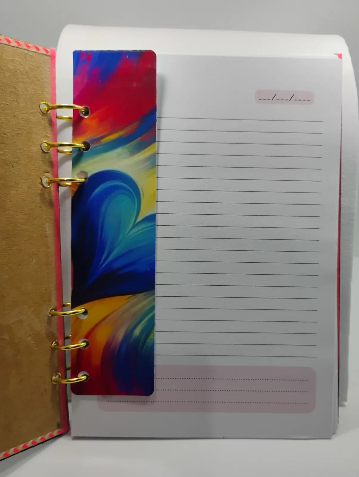 Caderno  Tipo Fichário Coração Kraft