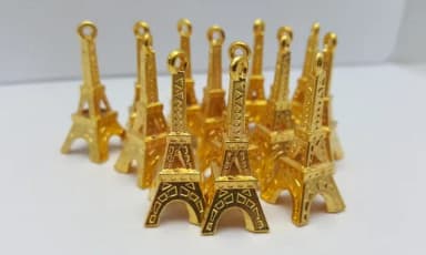 Pingente da Torre Eiffel Dourado de 3,6cm - 5 Peças