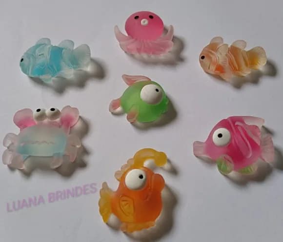 Aplique Peixinhos de Resina - pct com 9 Unidades