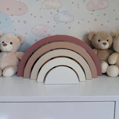 Arco iris de mdf decorativo/ Enfeite de festa, decoração pra quarto de bebe.