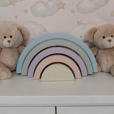 Arco iris de mdf decorativo/ Enfeite de festa, decoração pra quarto de bebe.