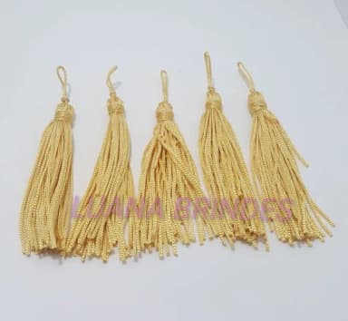 Pingente Tassel de Seda na cor Dourada Pct 10 Unidades