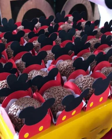 Forminha Personalizada de Doces Mickey 35 Unidades