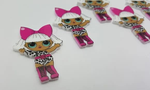 Pingente LOL Diva em Acrílico UV de 4cm