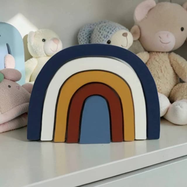 Arco iris de mdf decorativo/ Enfeite de festa, decoração pra quarto de bebe.