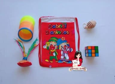 Mochila Brinquedos Retrô Tema Patati Patatá Vermelho