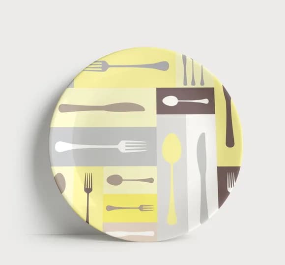 Prato Decorativo Estilo Retrô: Talheres em Geometria