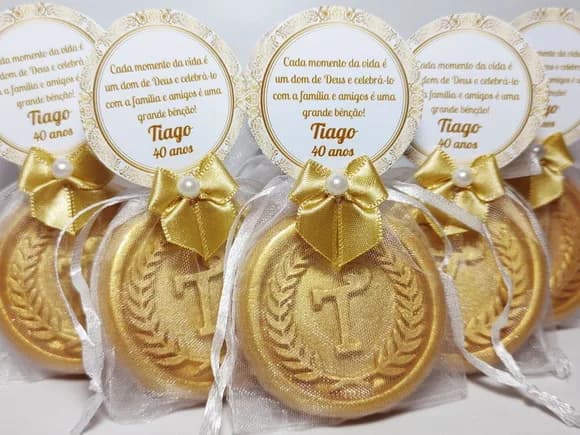 Lembrancinha 40 Anos, Sabonete Letra Inicial Personalizada