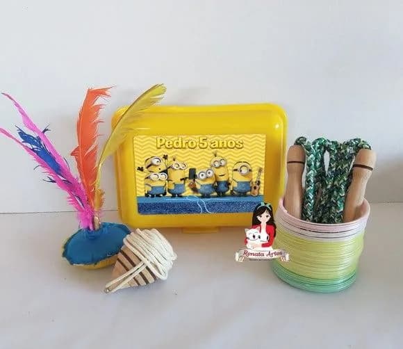 Maleta Baú da Boa Infância Minions