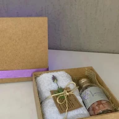 Kit Escalda Pés na Caixa de Madeira