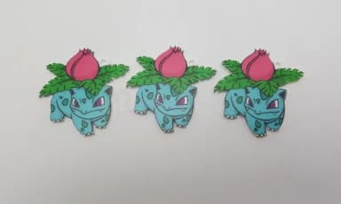 Pingente Pokémon Ivysaur em Acrílico UV