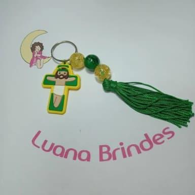 Chaveiro Crucifixo Brasil Emborrachadofranja E Pedras 14cms