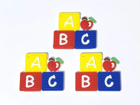 Aplique Abc Escolar Emborrachado Pacote com 6 Unidades