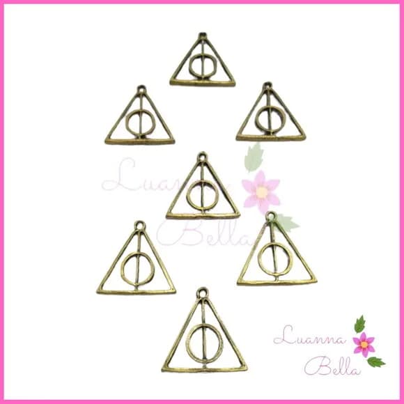 Pingente de Metal Ouro Envelhecido Simbólico - Pct c/10 unds
