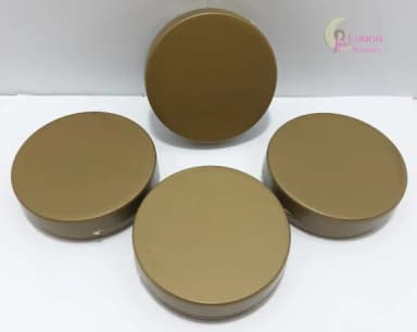 Latinha Dourado de Plástico 5,5cm Pacote com 12unidades