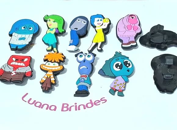 Pins para Cadarço Divertidamente 2 - 9 Unidades Variados