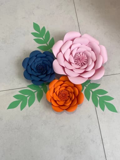 Kit 3 Peças de Flores de Papel