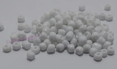 Miçanga Branca - 6mm - pct com 60 gramas