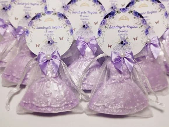 Lembrancinha 15 Anos: Sabonete Vestido de Princesa