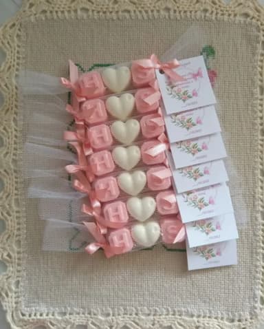 Lembrancinha Casamento Iniciais e Coração - Sabonete