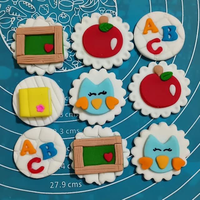 10 Apliques de Açúcar 5cm dia dos Professores para pirulitos