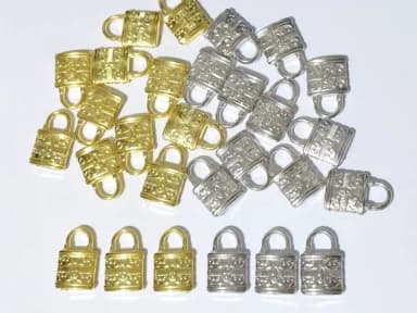 Pingente Cadeado Prata ou Dourado Abs Pacote com 30 Unidades