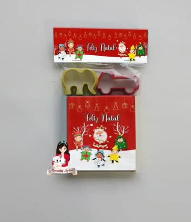 Massinha na Lapela com Forminhas Natal Novo